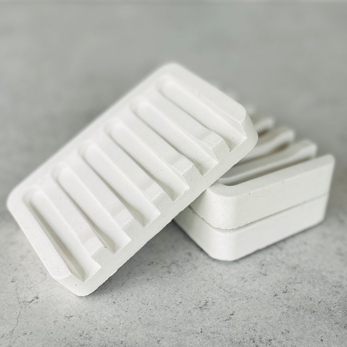 Eckige Seifenschale aus Beton